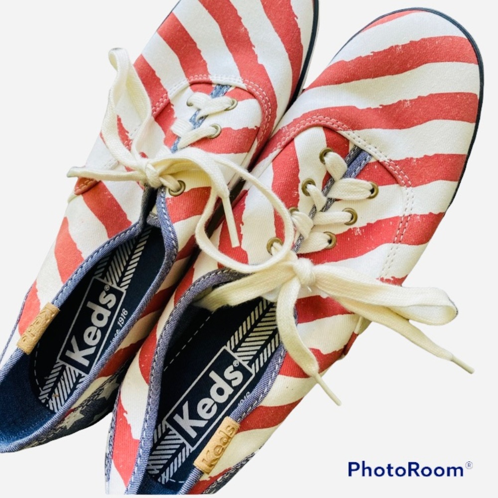 Keds Womens Champion American Flag Casual Sneakers